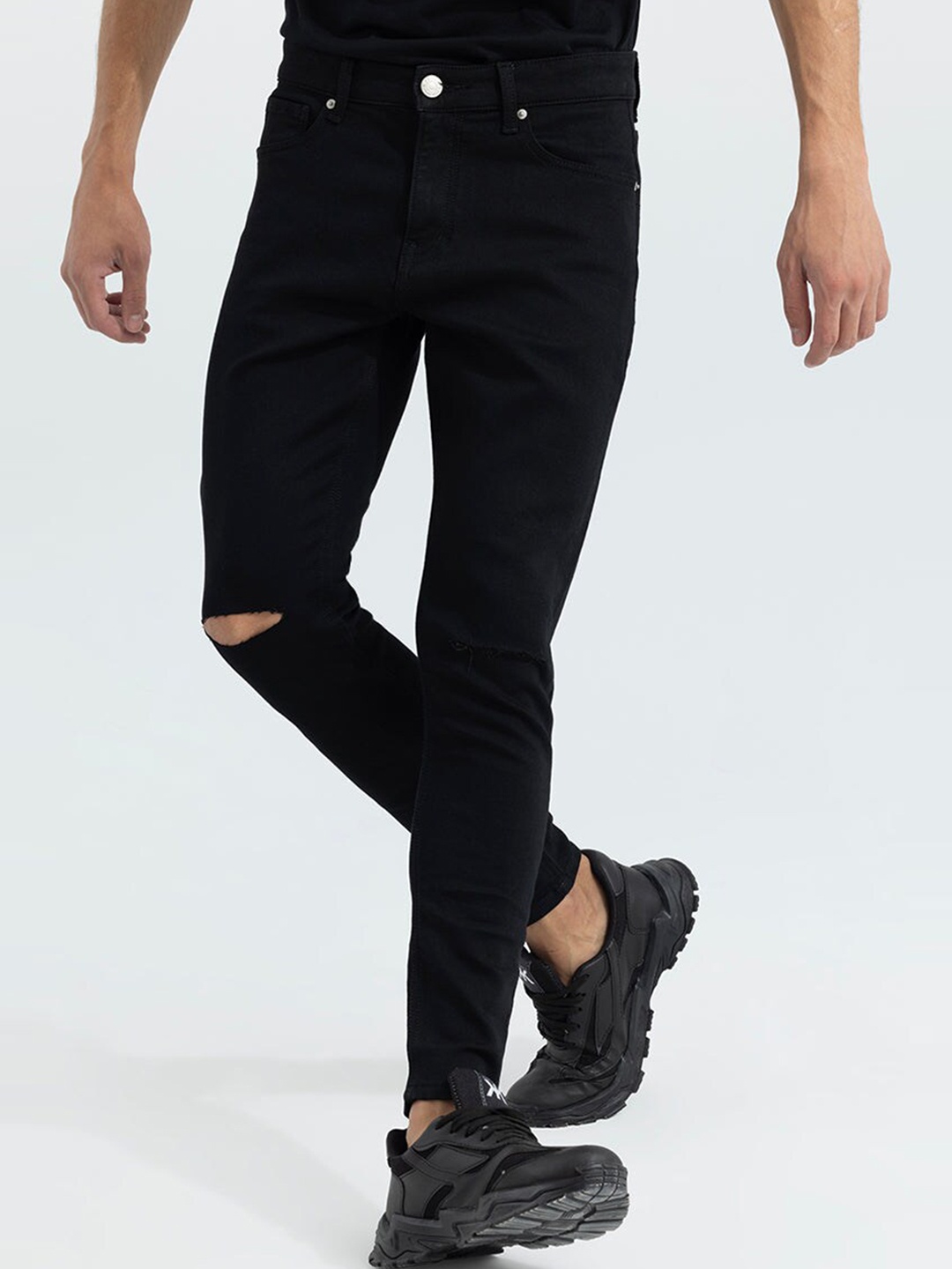 

Snitch Men Skinny Fit Slash Knee Jeans, Black