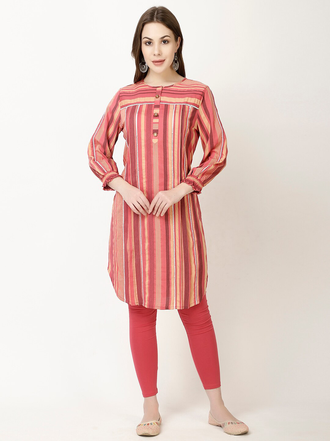 

FFU Striped Puff Sleeves Kurta, Red