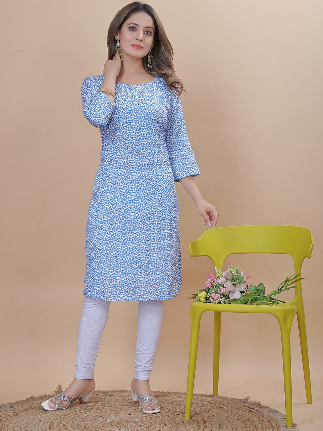 

KALINI Floral Printed Round Neck Kurta, Blue