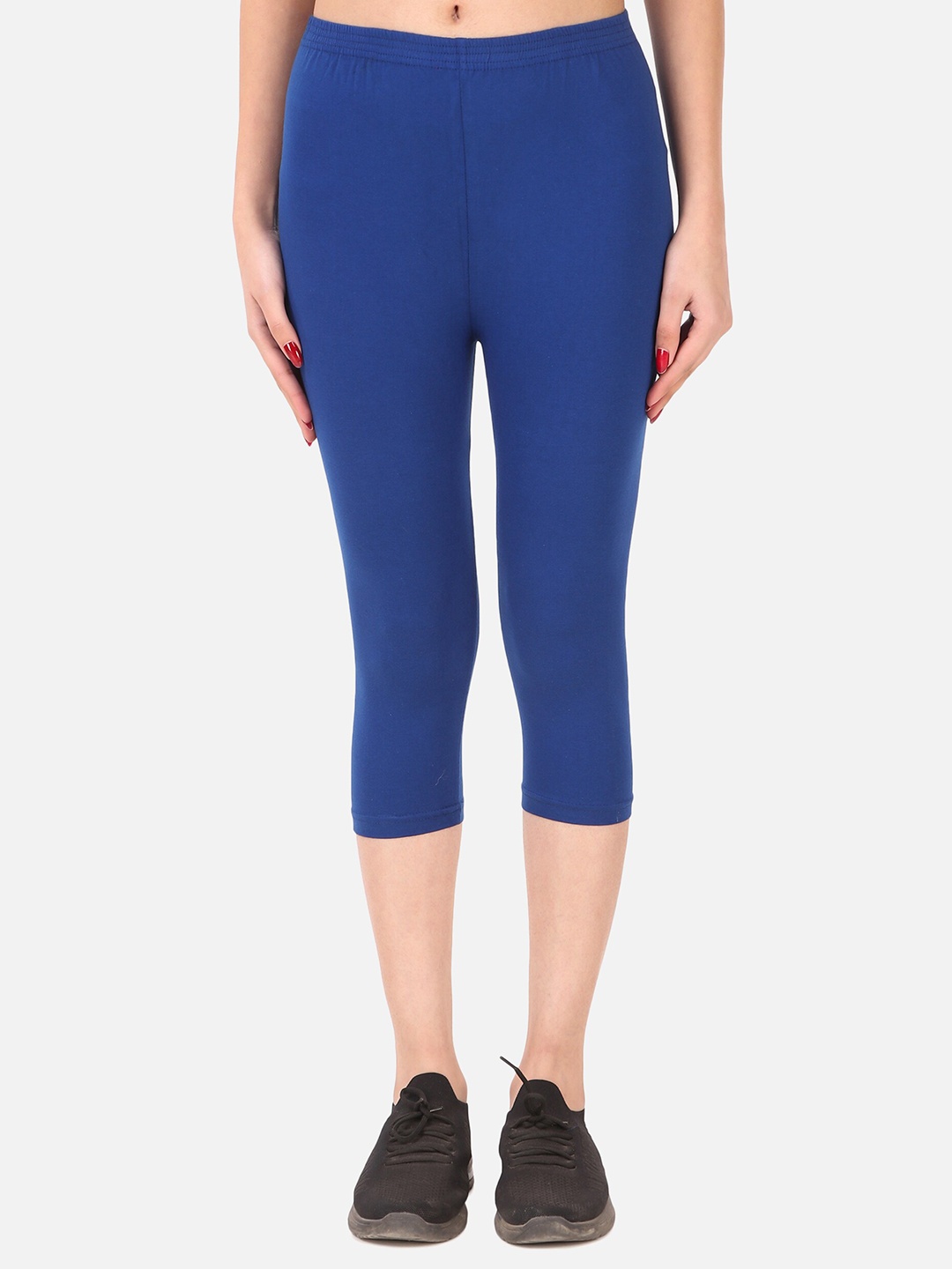 

Fasha Women Blue Capris