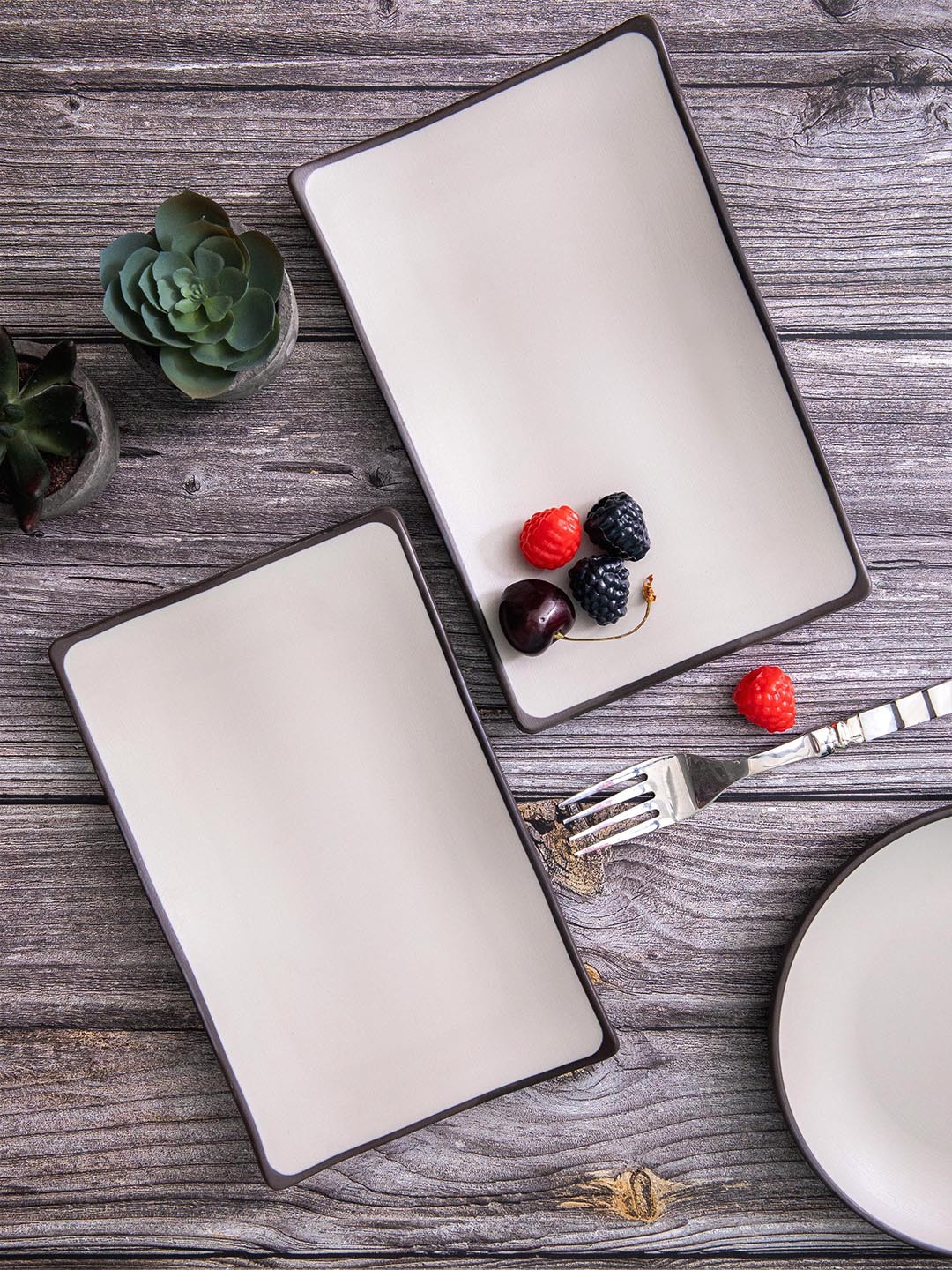 

Servewell 2-Pcs Grey & Off White Melamine Food Platter