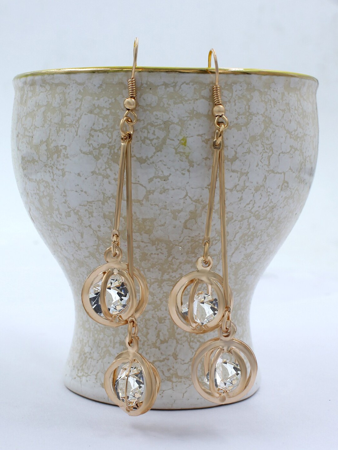 

PRIVIU Gold Plated Teardrop Shaped Drop Earrings