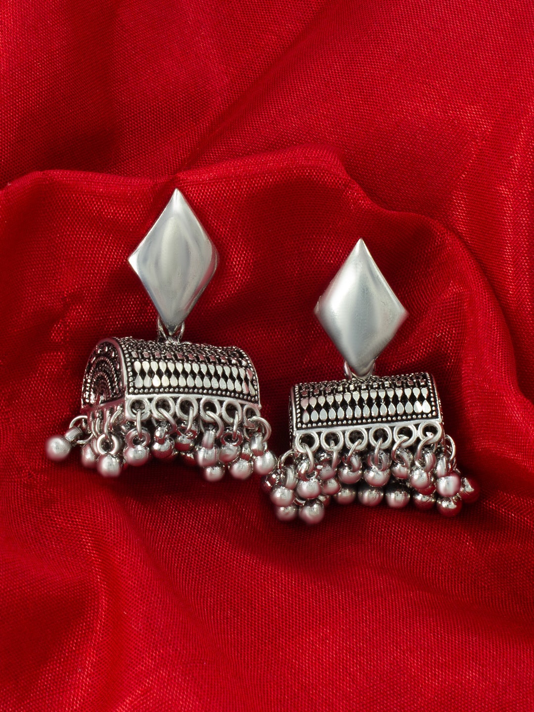 

PRIVIU Silver Plated Classic Shaped Oxidised Jhumkas