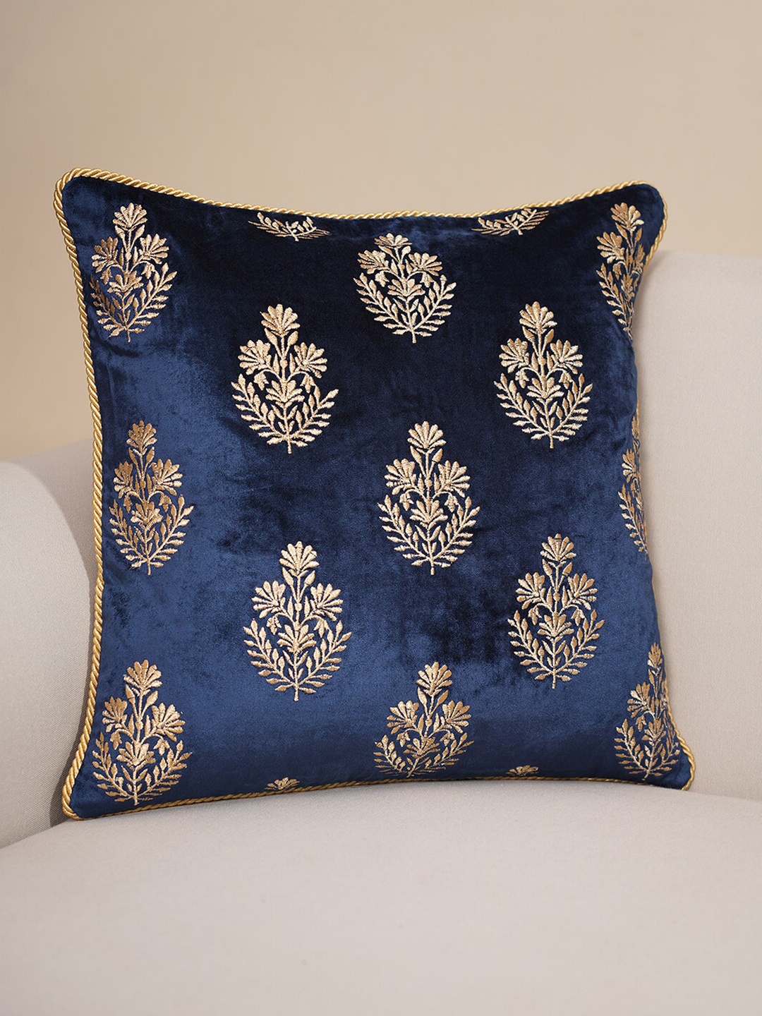 

Pure Home and Living Blue & Gold-Toned Ethnic Motifs Printed Velvet Square Cushion Cover