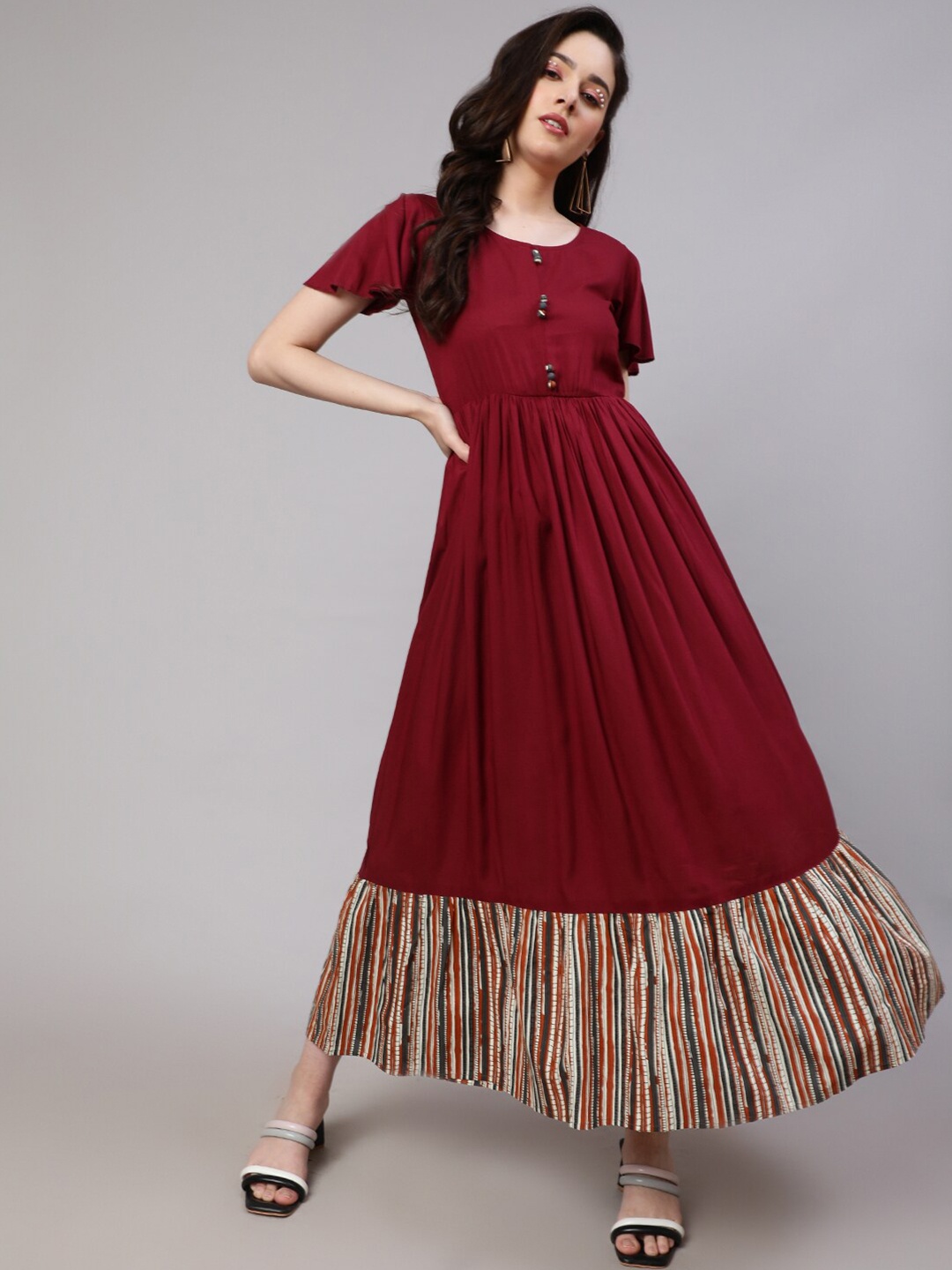 

DAEVISH Round Neck Flared Sleeve Gathered Fit & Flare Dress, Maroon