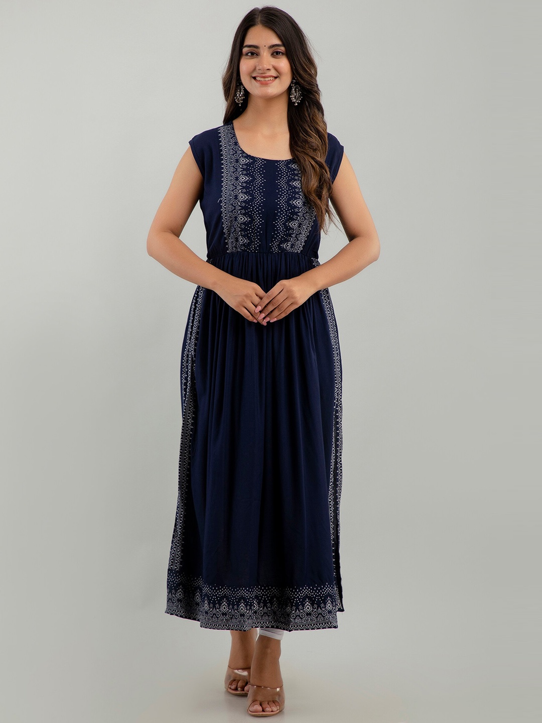 

SVARCHI Ethnic Motifs Printed Pleated Kurta, Navy blue
