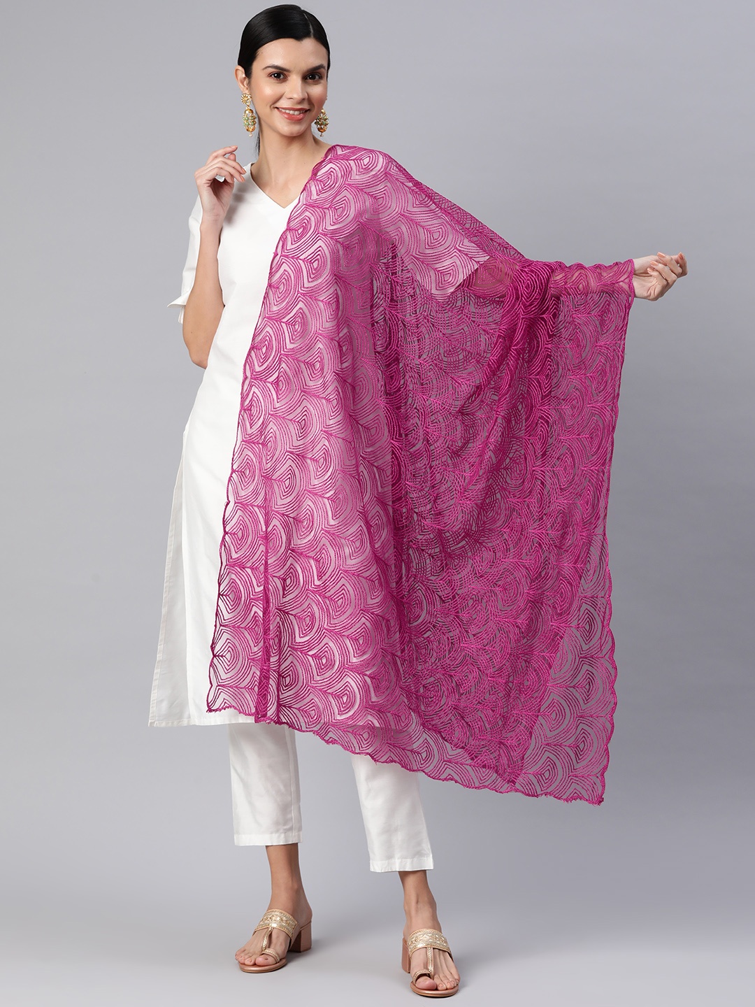 

Rang Gali Embroidered Dupatta with Thread Work, Pink