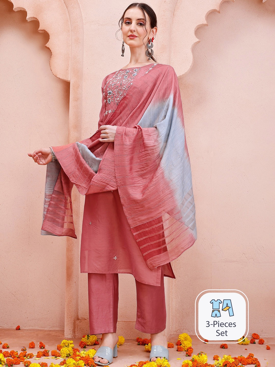 

Berrylicious Ethnic Motifs Yoke Design Kurta With Trousers & Dupatta, Pink