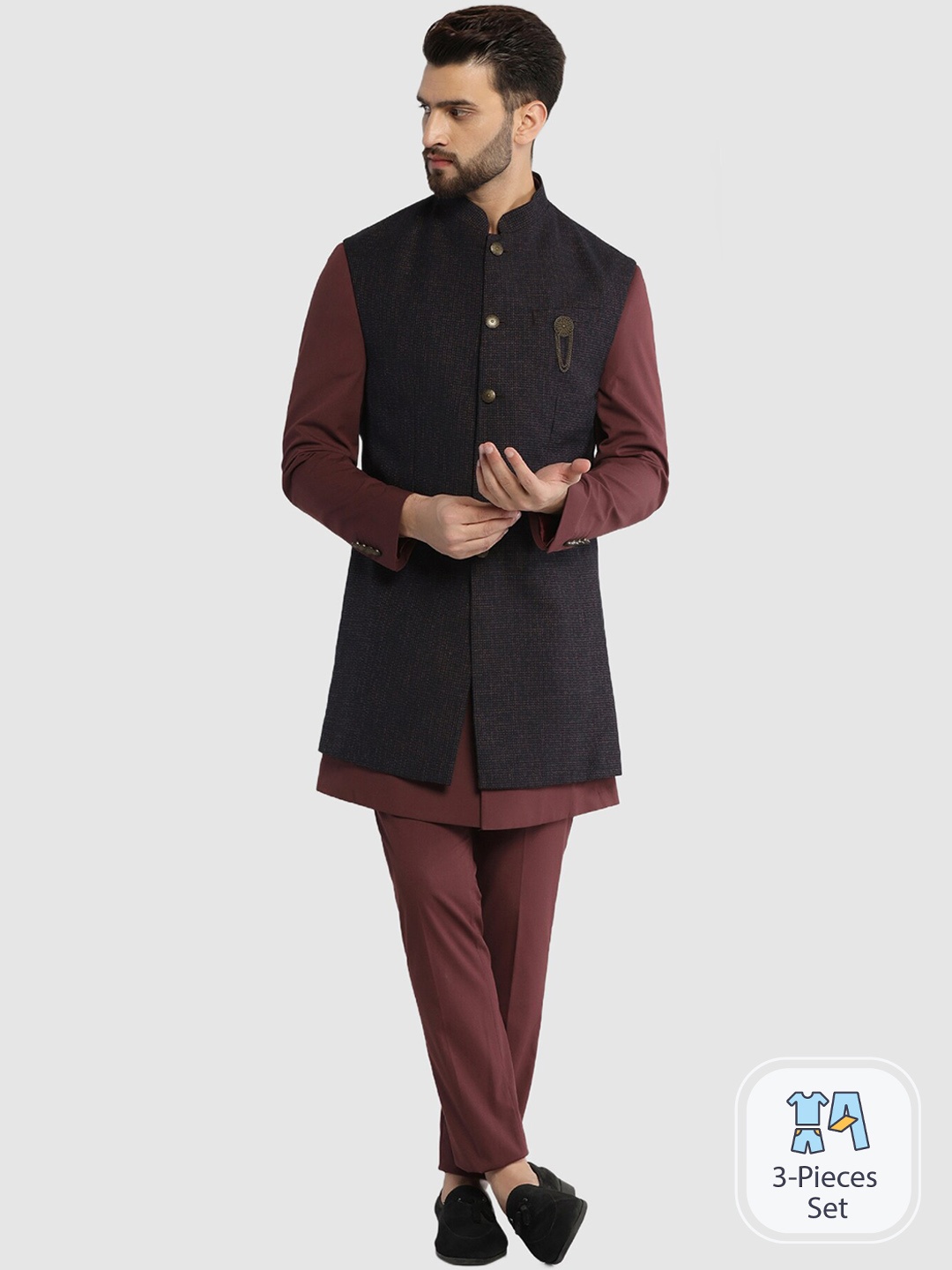 

Blackberrys Mandarin Collar Regular Kurta & Pyjamas With Nehru jacket, Maroon