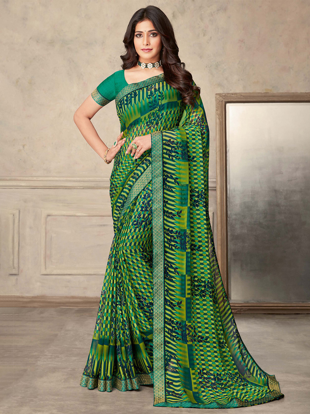 

Mitera Geometric Printed Saree, Green