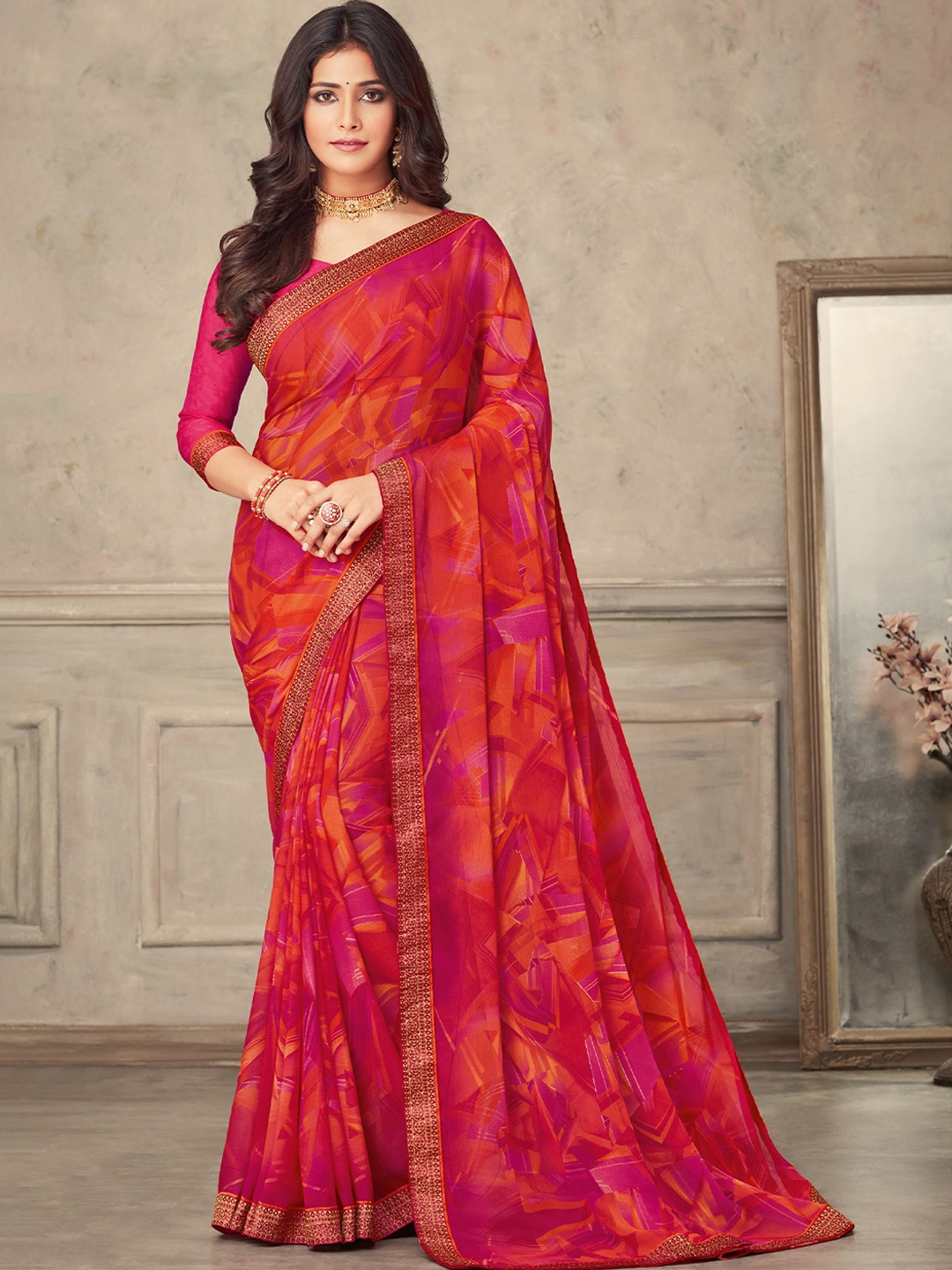 

Mitera Abstract Printed Zari Saree, Pink