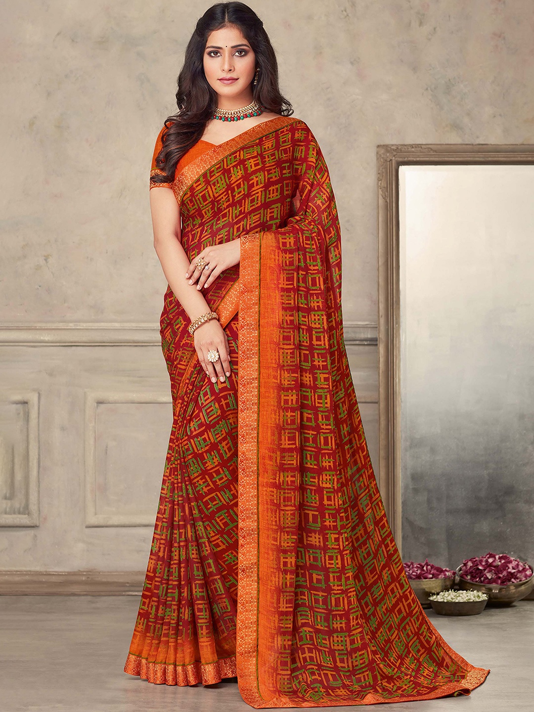 

Mitera Geometric Printed Saree, Orange