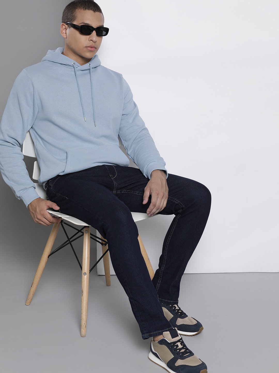 

boohooMAN Solid Hooded Sweatshirt, Blue