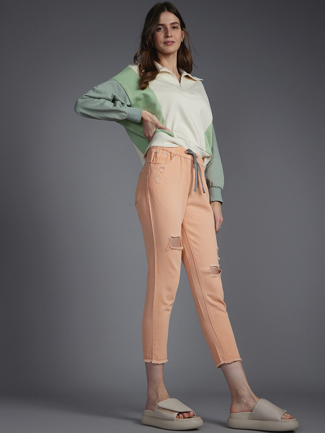 

Recap Women Loose High-Rise Ripped Cotton Jeans, Peach
