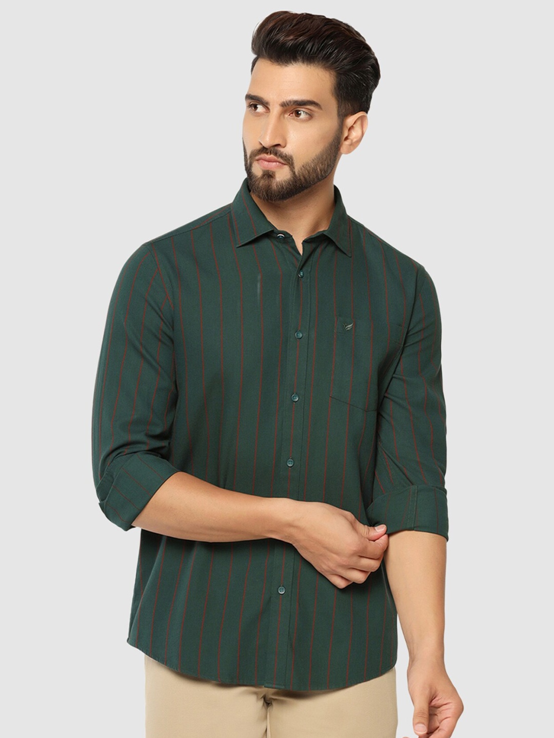 

Blackberrys Slim Fit Vertical Stripes Pure Cotton Straight Casual Shirt, Green