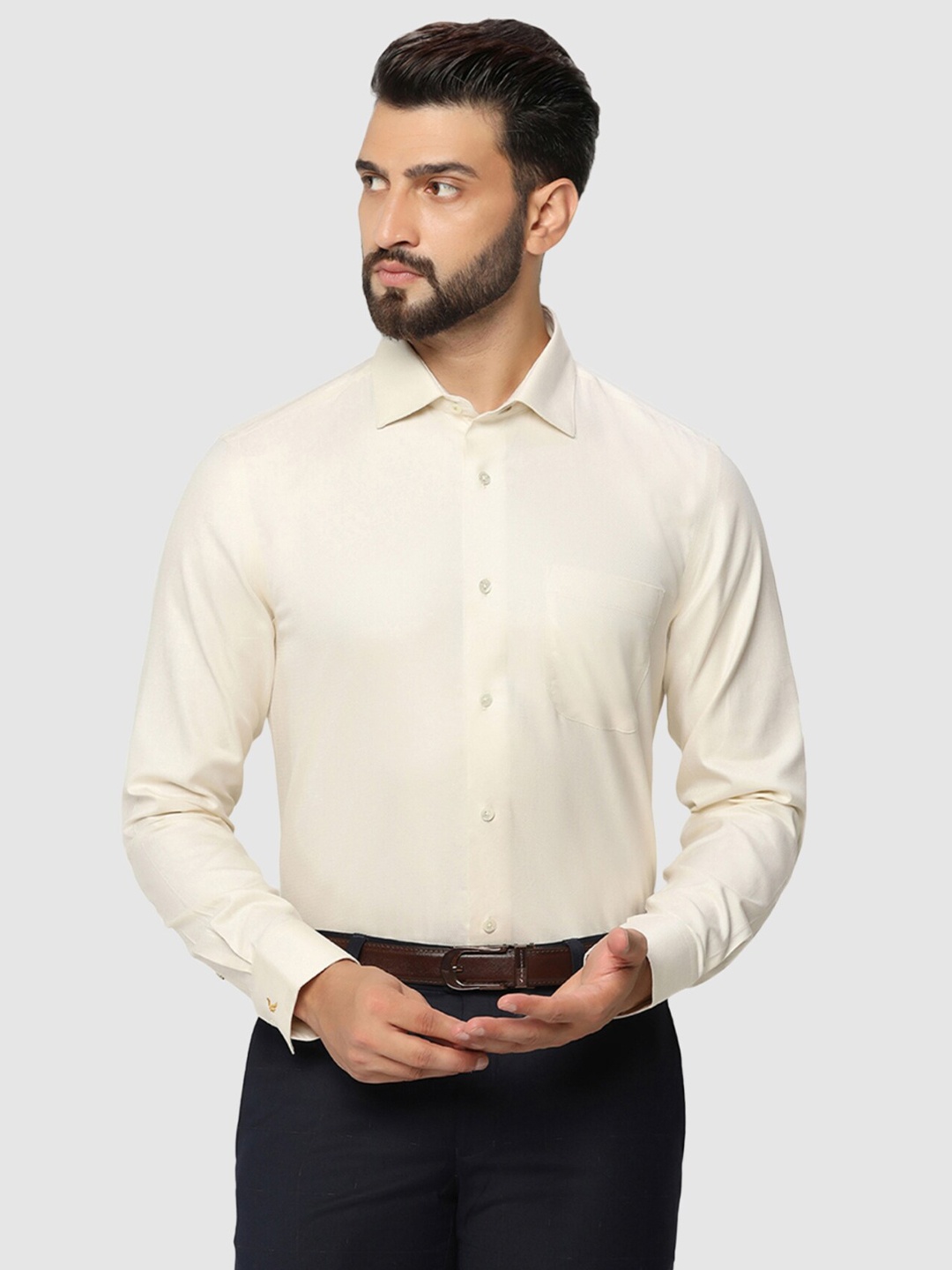 

Blackberrys Men Luxe Slim Fit Formal Shirt, Cream