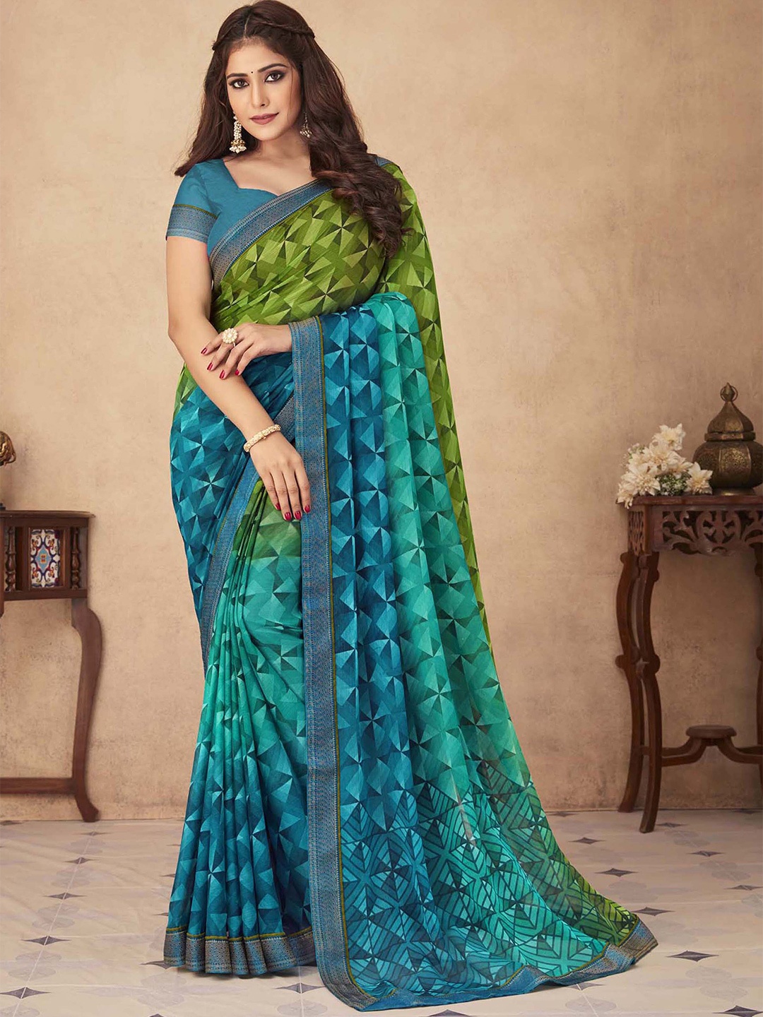 

Mitera Geometric Printed Zari Saree, Blue
