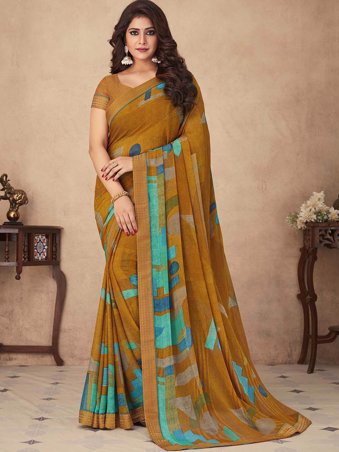 

Mitera Geometric Printed Saree, Mustard
