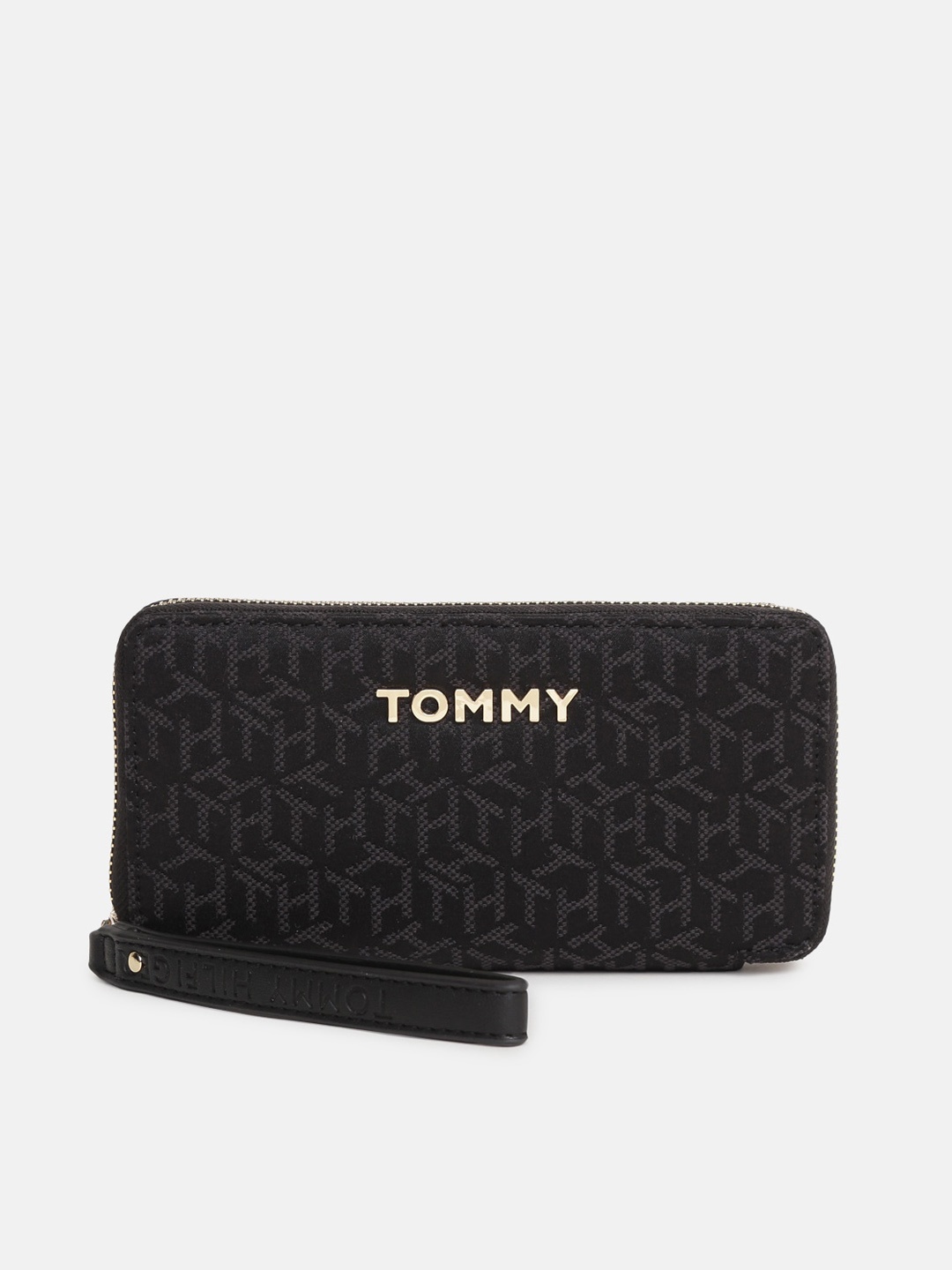 

Tommy Hilfiger Women Zip Around Wallet, Black