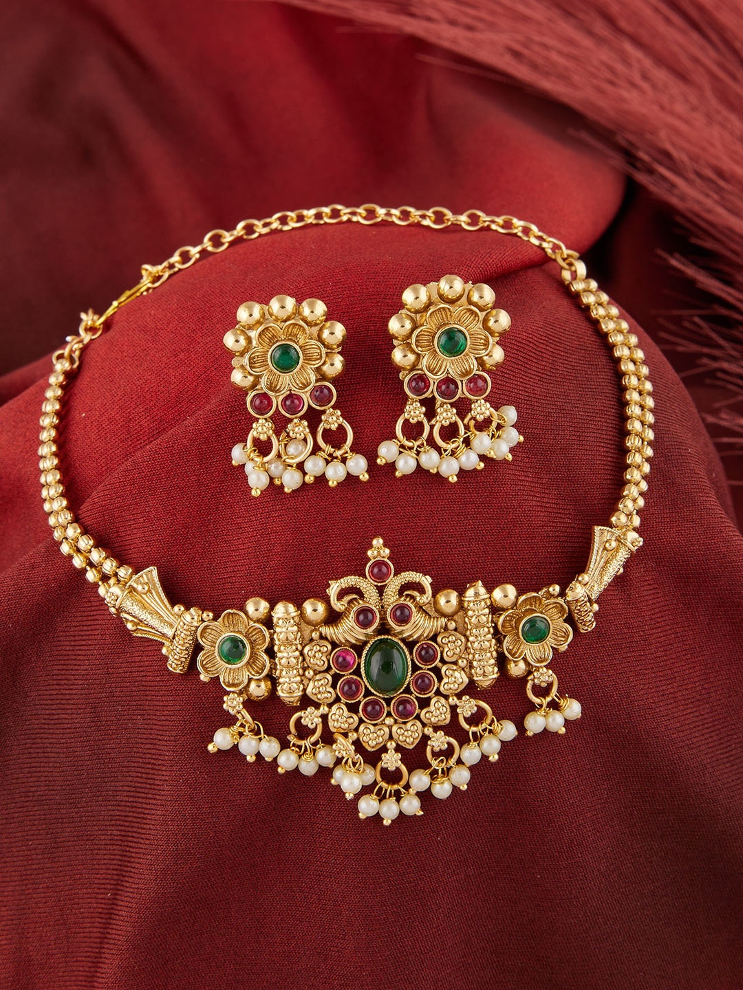 

ROFARWORD Gold-Plated Stones Studded & Beaded Necklace & Earrings Set
