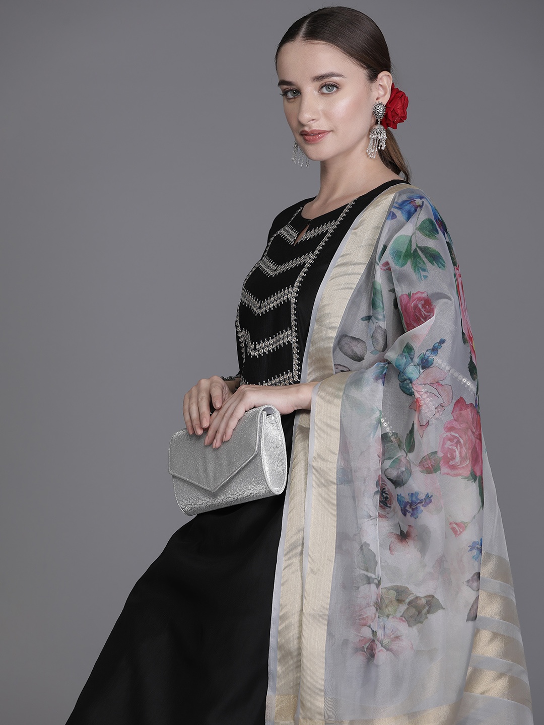 

Indo Era Yoke Design Regular Sequinned Liva Kurta with Trousers & Dupatta, Black