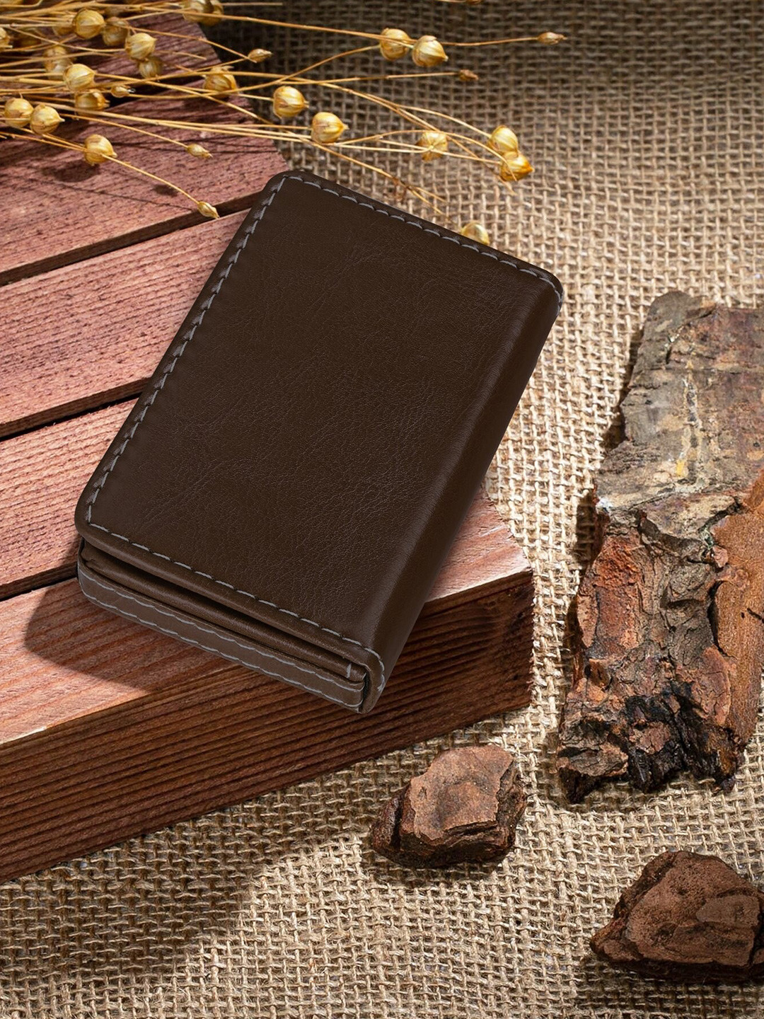 

LOREM Unisex Textured Card Holder, Brown