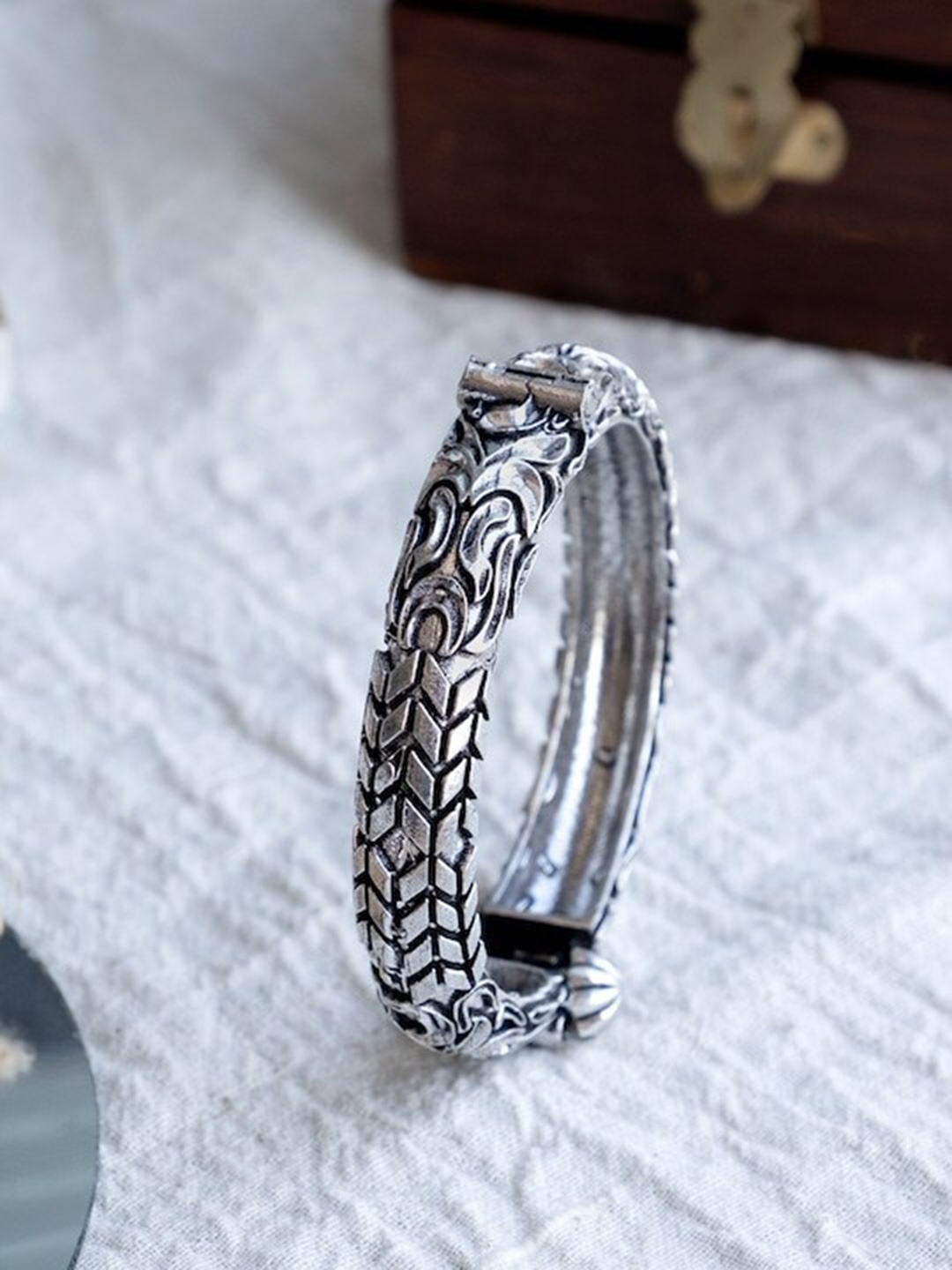 

Infuzze Silver-Plated Oxidised Bhavani Bangle