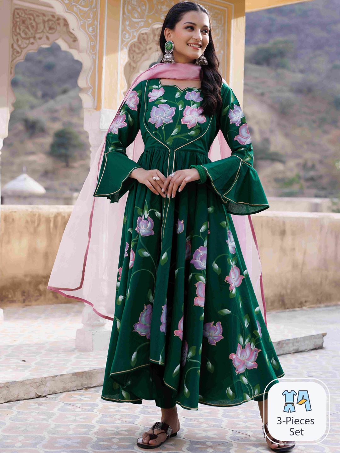 

Ragavi Floral Printed Gotta Patti Pure Cotton Kurta & Trousers With Dupatta, Green