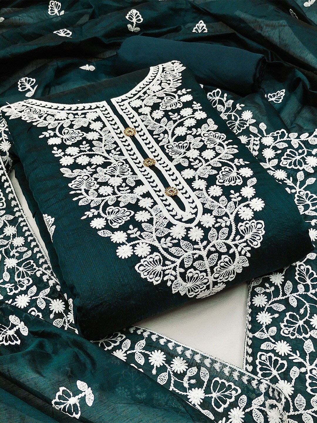 

KARAGIRI Floral Embroidered Unstitched Dress Material, Green