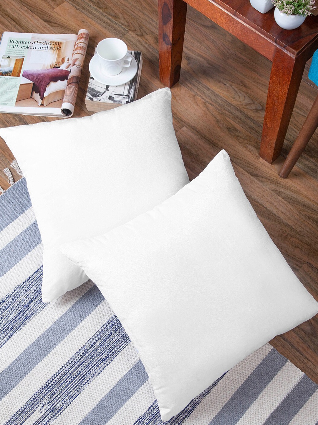 

Encasa Homes White 2-Pieces Velvet Square Cushion Covers
