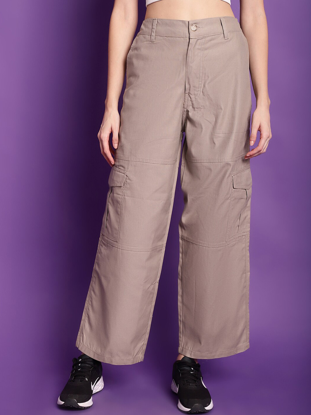 

TAG 7 Women Relaxed Straight Leg Straight Fit High Rise Cotton Cargos Trousers, Beige