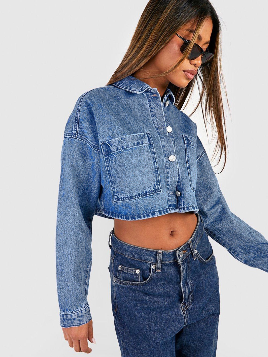 

Boohoo Women Solid Cropped Denim Jacket, Blue