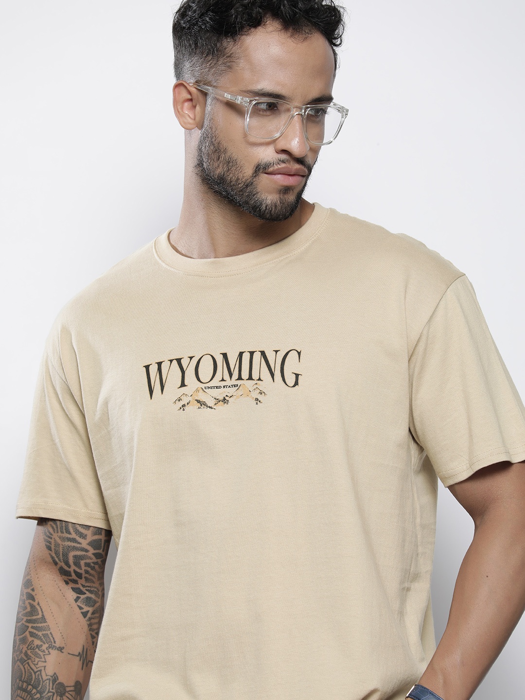 

boohooMAN Typography Printed Drop-Shoulder Sleeves Oversized Pure Cotton T-shirt, Beige
