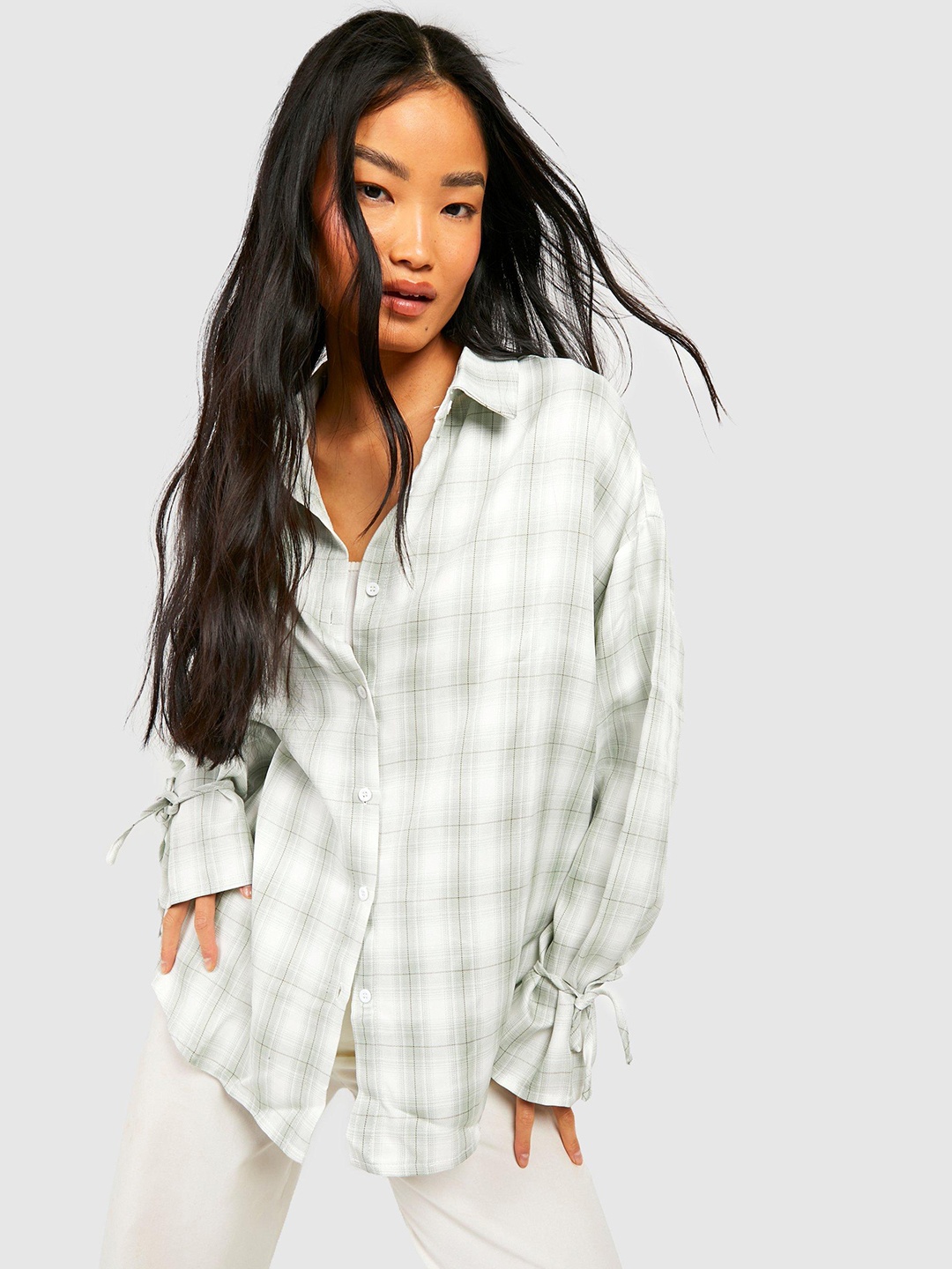 

Boohoo Women Tartan Checked Oversized Casual Shirt, White