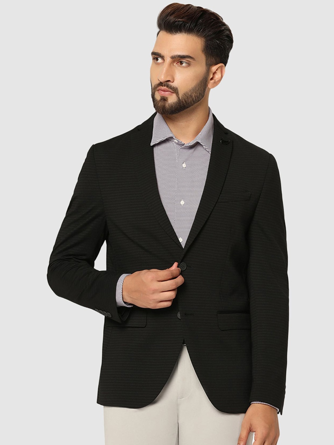 

Blackberrys Striped Single-Breasted Slim Fit Blazer, Black