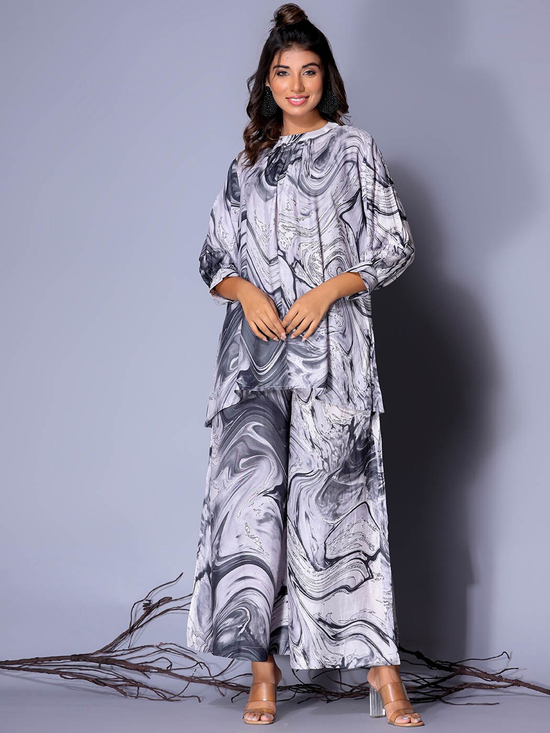 

Meena Bazaar Abstract Printed Tunic with Palazzos, Grey