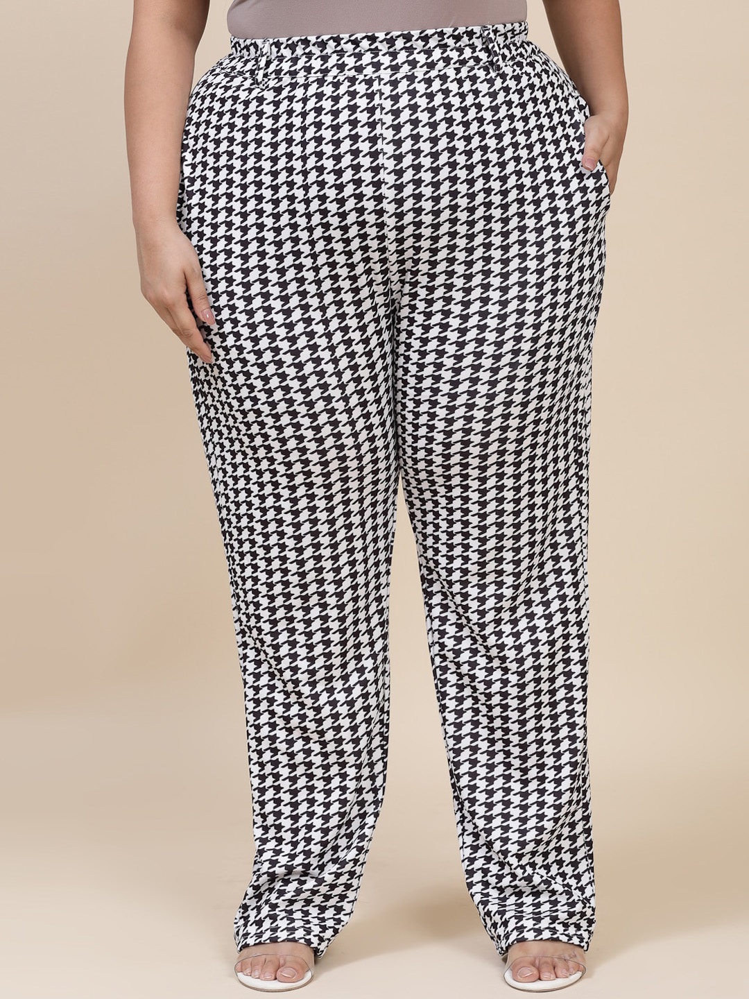 

Flambeur Women Checked Relaxed High-Rise Parallel Trousers, Black