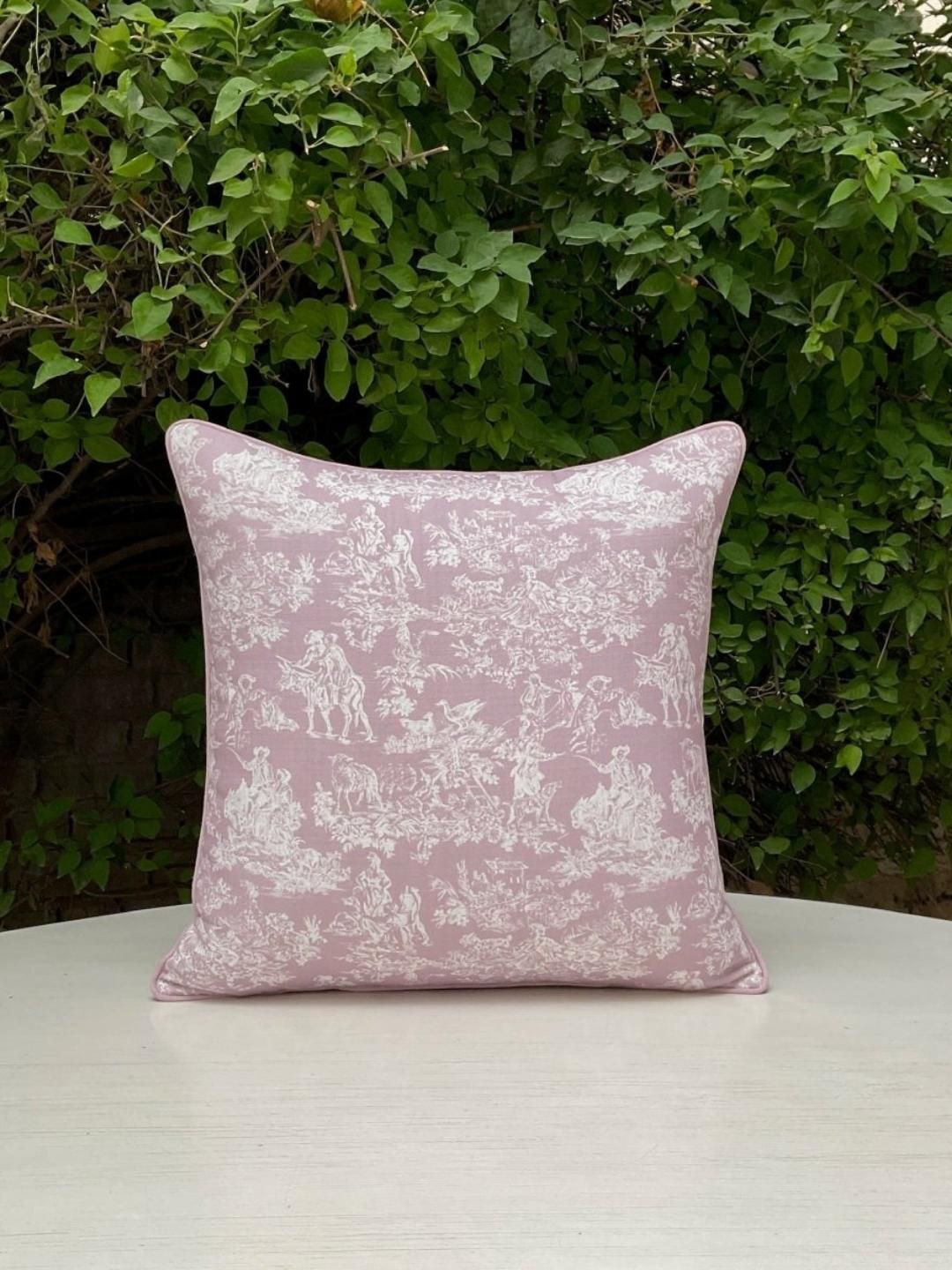 

Studio Covers Purple & White Floral Square Cushion Cover