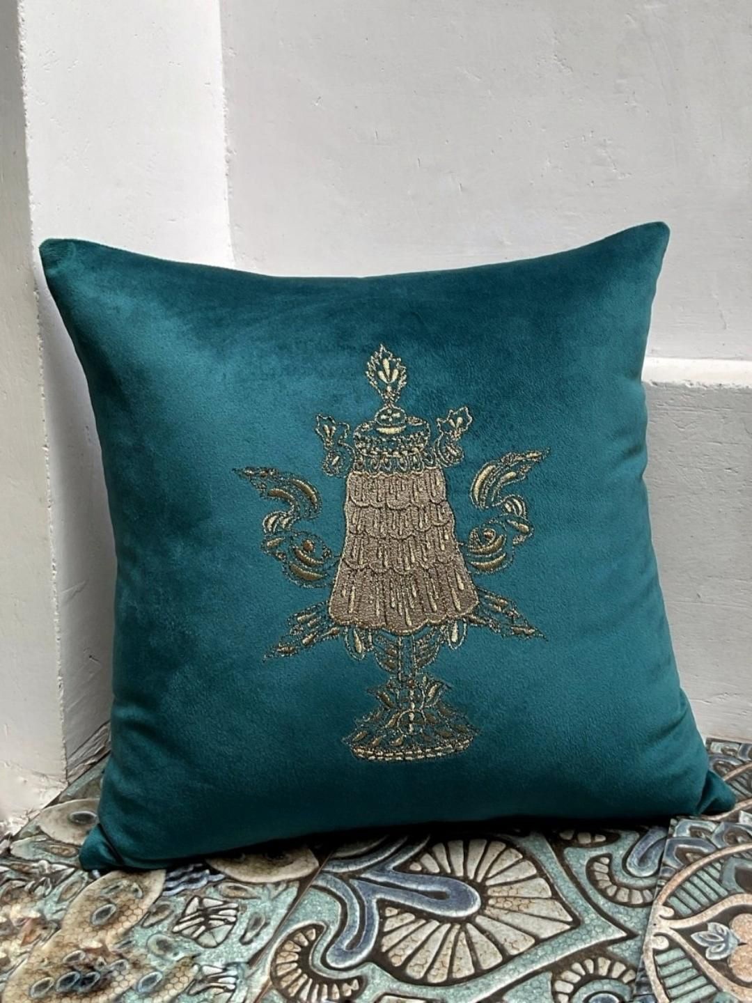 

Studio Covers Blue & Brown Ethnic Motifs Embroidered Velvet Square Cushion Cover