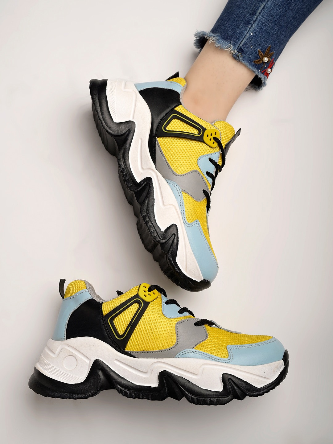 

Shoetopia Women Colourblocked Lightweight Sneakers, Yellow