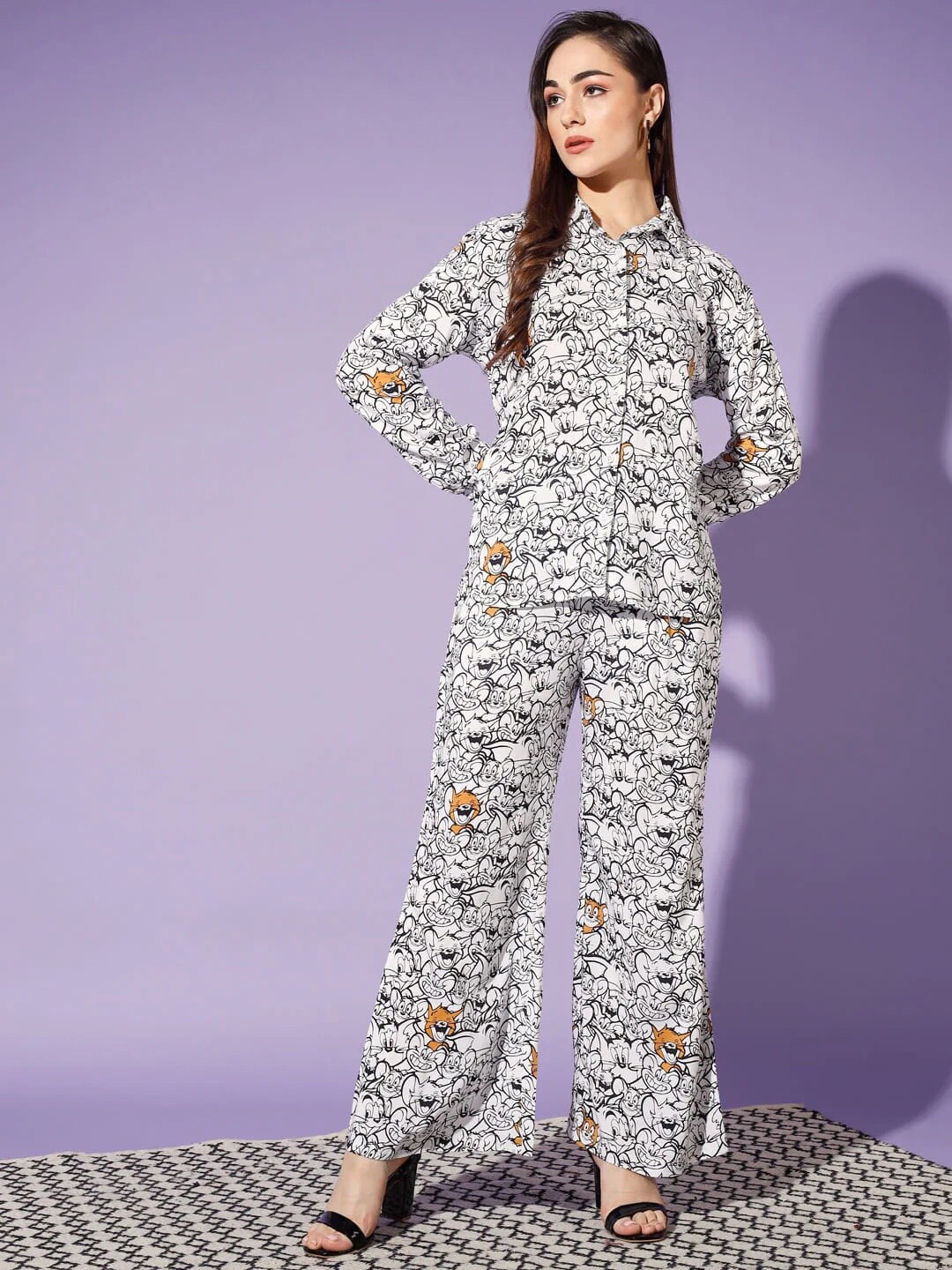 

Cation White & Black Tom & Jerry Printed Shirt & Trousers