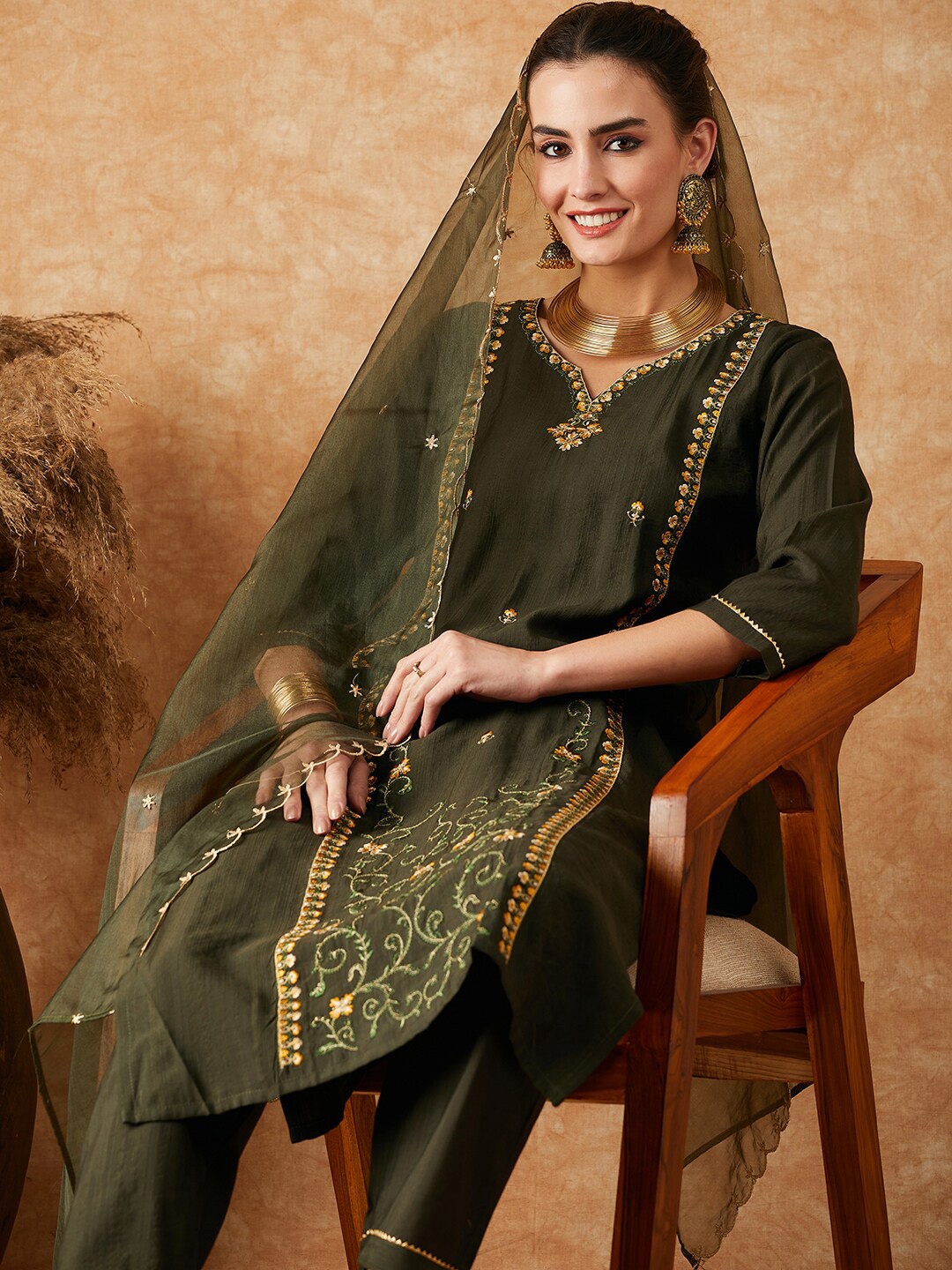

Sangria Floral Embroidered Zari work Straight Kurta with Pant & Dupatta, Green
