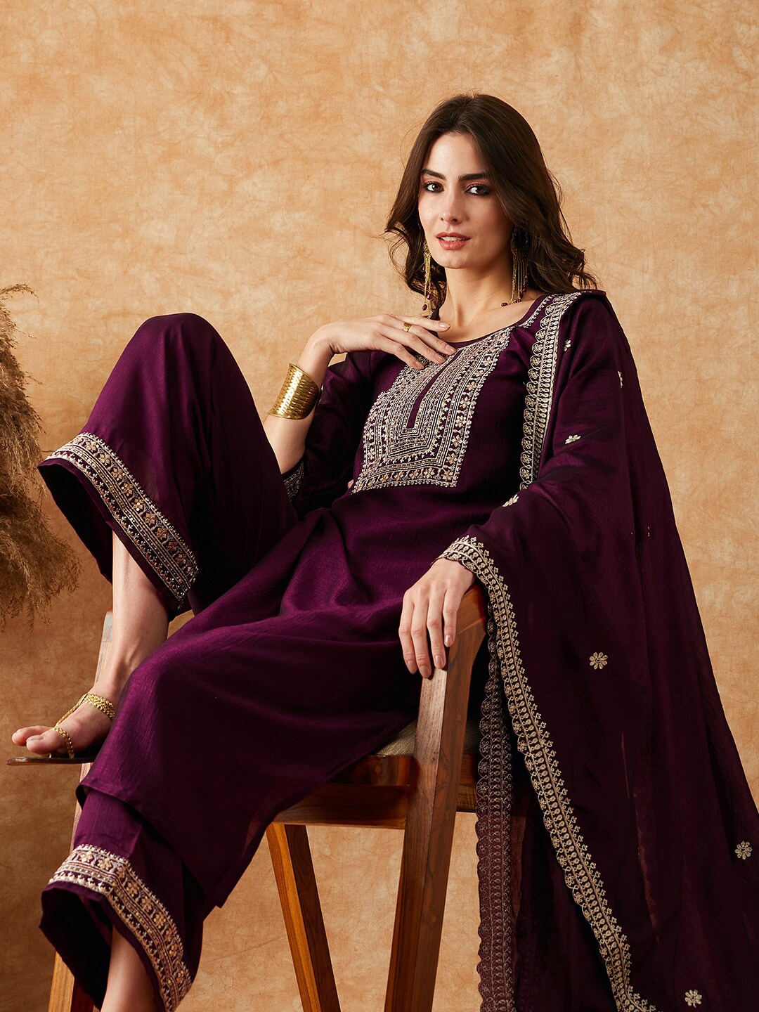 

Sangria Ethnic Motifs Embroidered Kurta With Palazzo & Dupatta, Purple