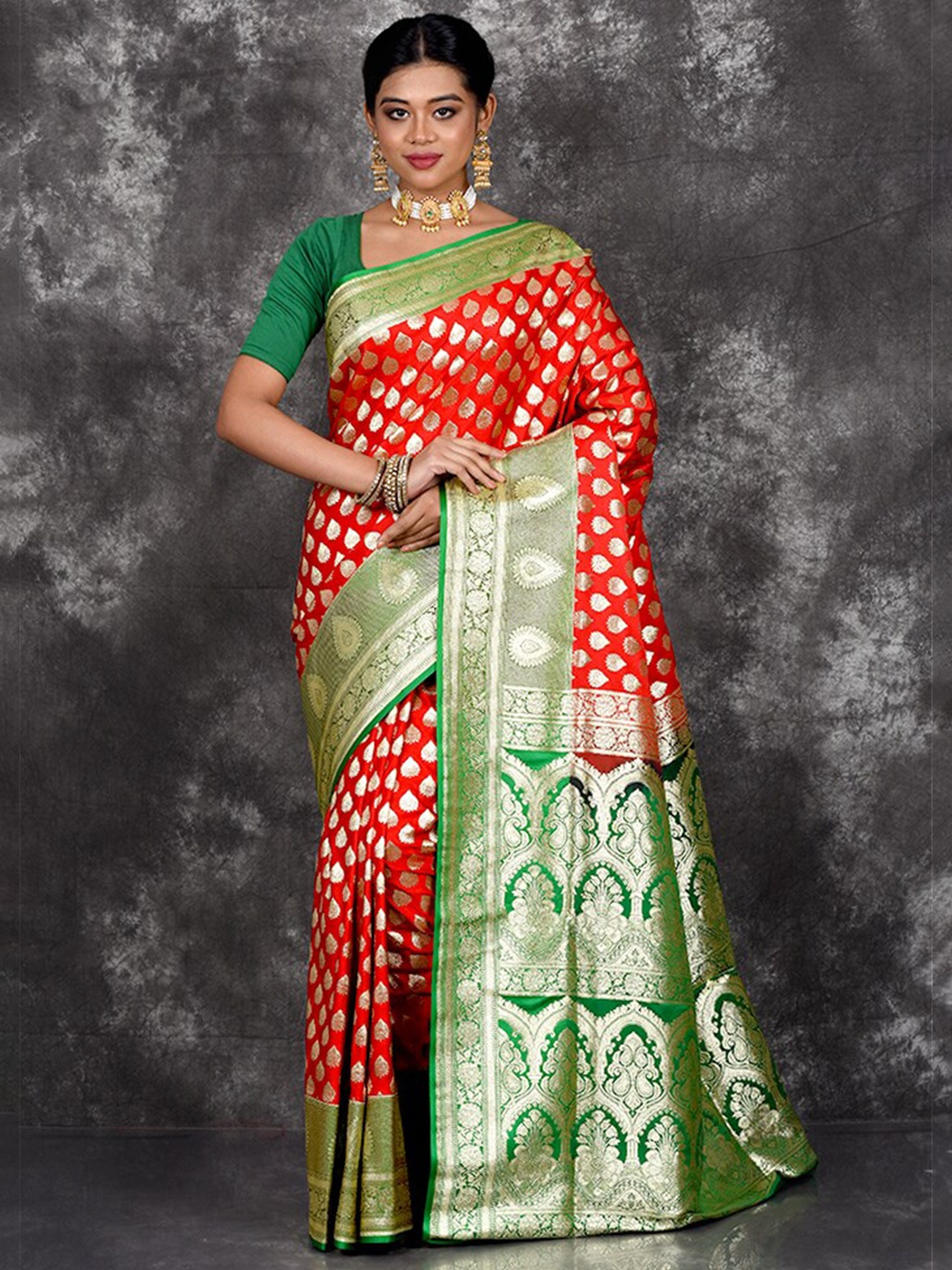 

AllSilks Ethnic Motifs Woven Design Zari Art Silk Banarasi Saree, Red