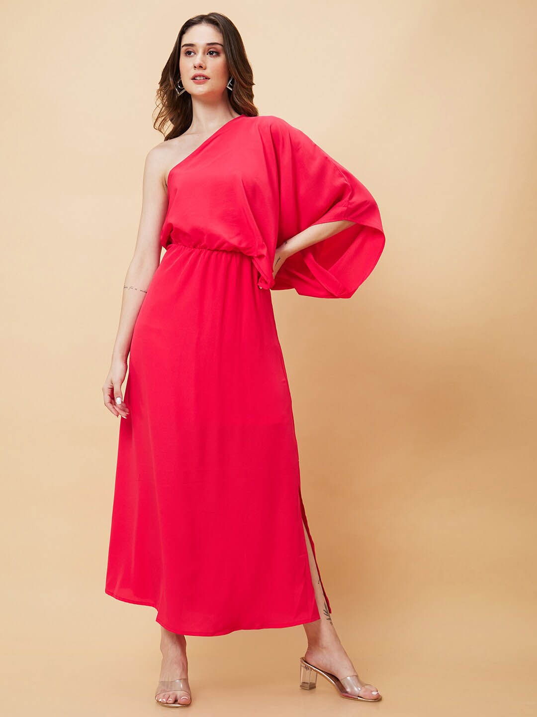 

Globus Pink One-Shoulder Kimono Sleeve Fit & Flare Maxi Dress