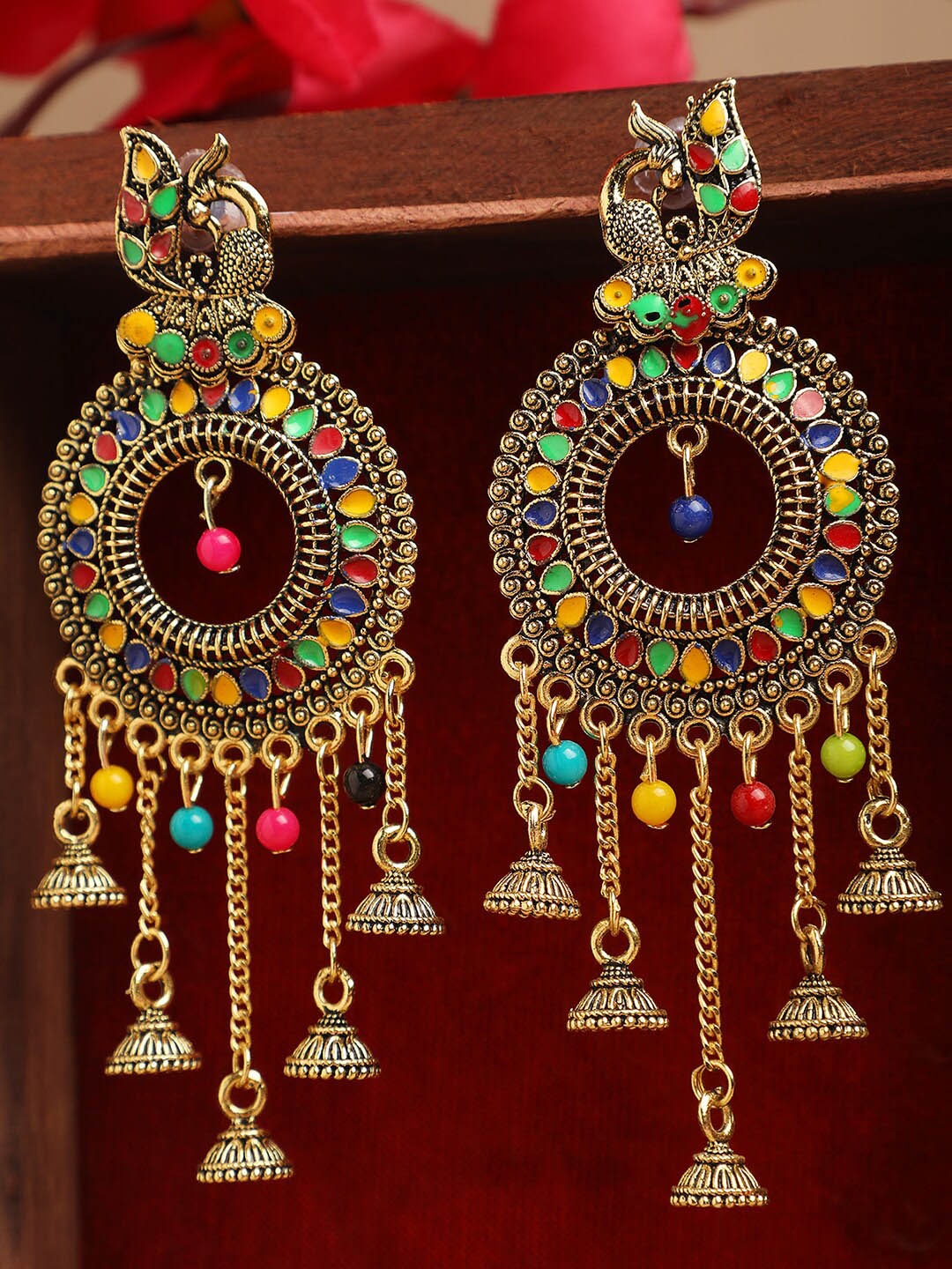

ANIKAS CREATION Gold Plated Kundan Studded & Beaded Chandbalis