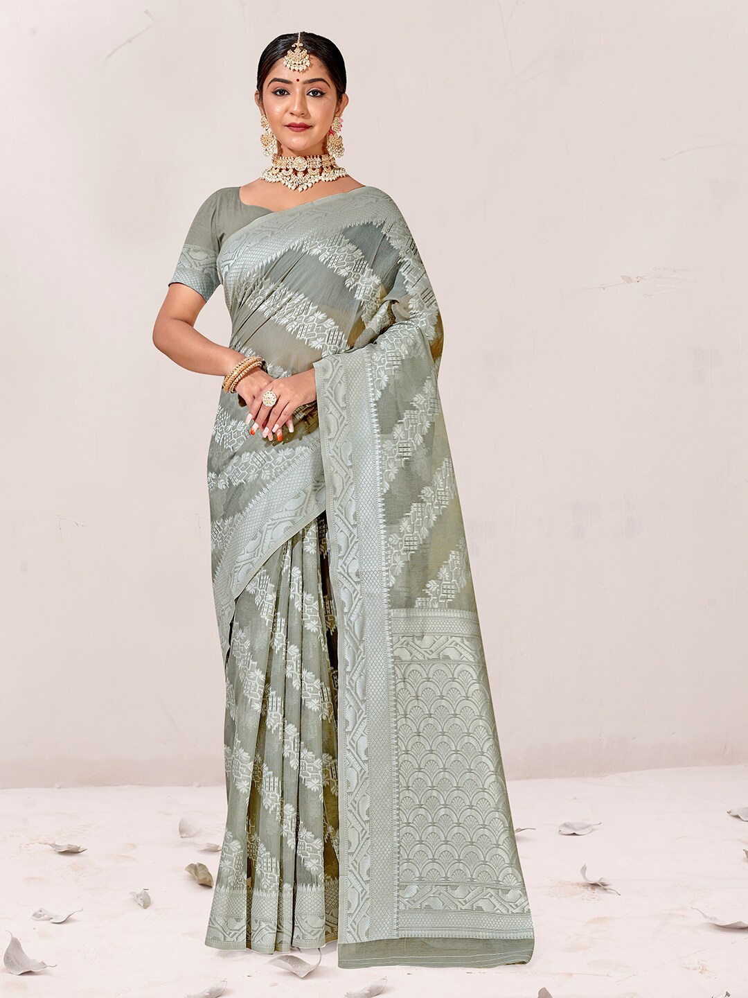 

Anouk Woven Design Zari Pure Cotton Chanderi Saree, Grey