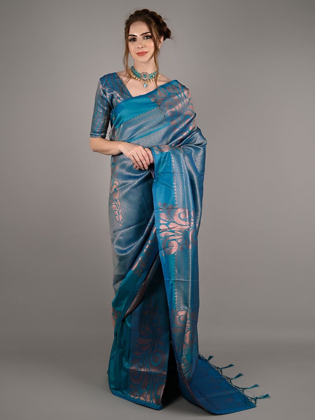 

ODETTE Ethnic Motifs Woven Design Zari Silk Blend Saree, Teal