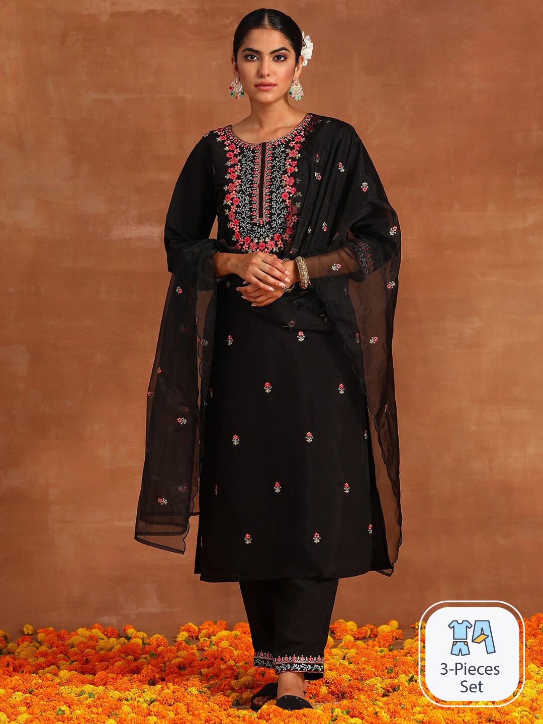 

Indo Era Floral Embroiderd Thread Work Straight Kurta & Trousers With Dupatta, Black