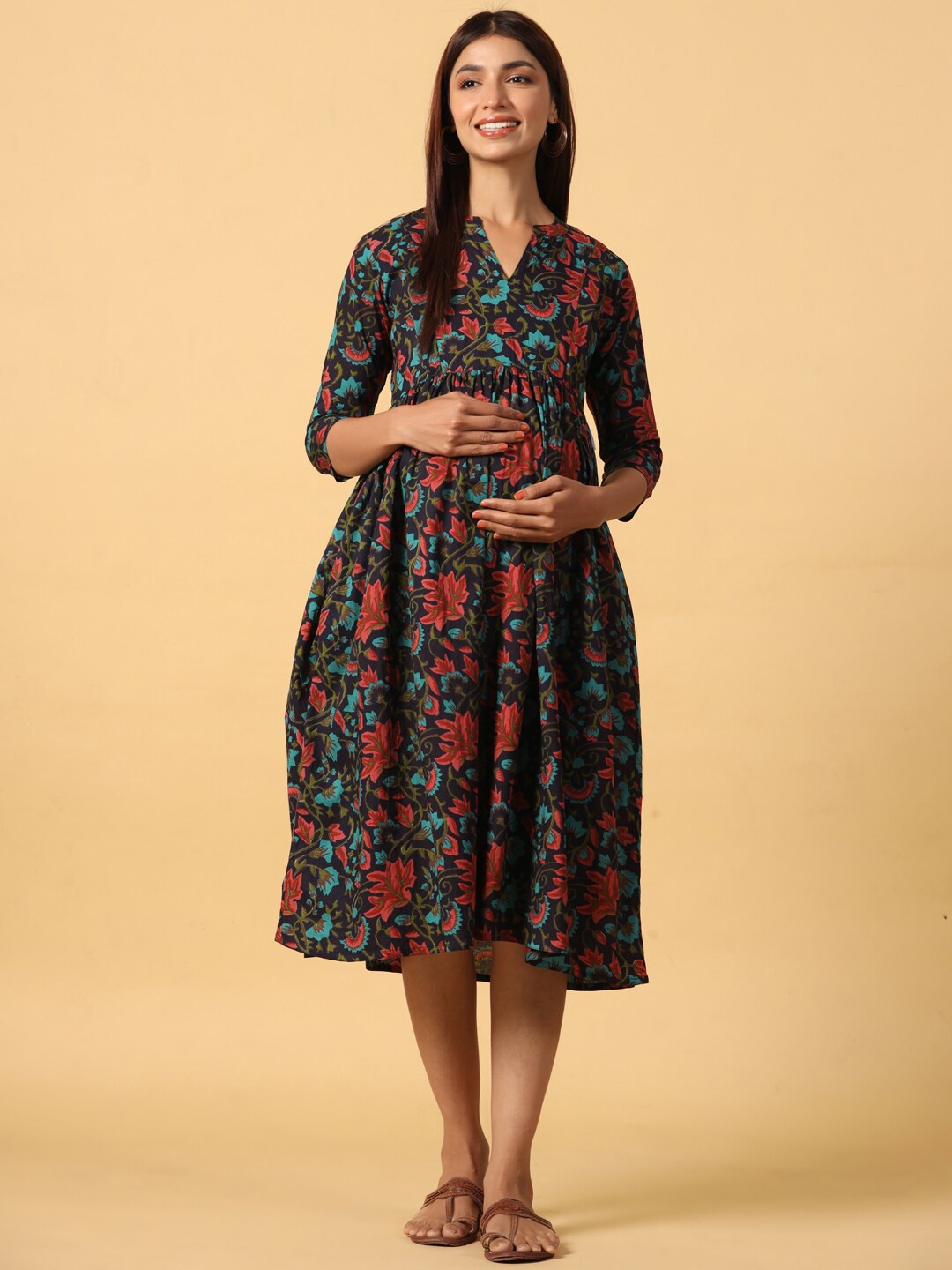 

CRAFIQA Floral Printed Fit & Flare Pure Cotton Maternity Midi Dress, Black